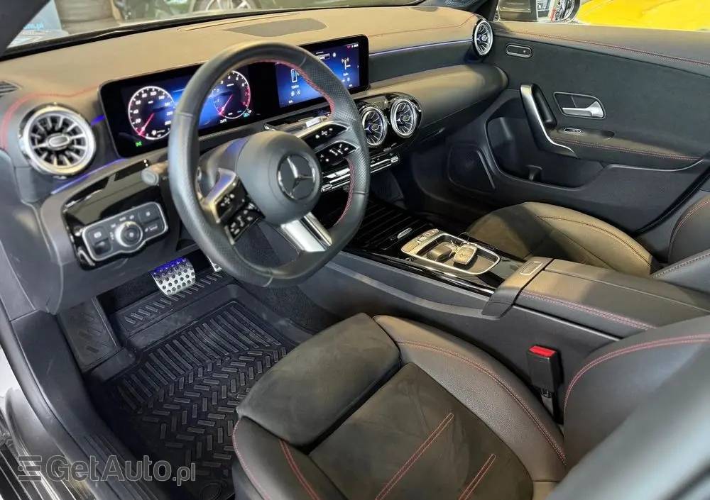MERCEDES-BENZ CLA 180 7G-DCT Edition AMG Line