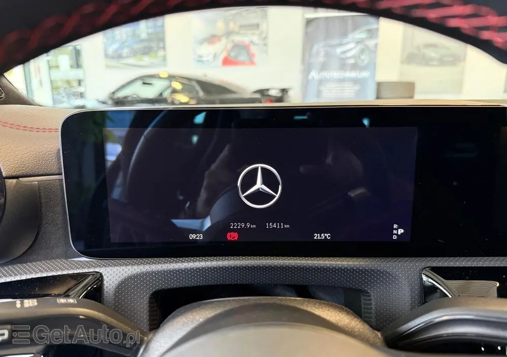 MERCEDES-BENZ CLA 180 7G-DCT Edition AMG Line