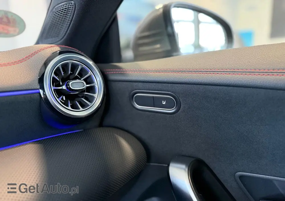 MERCEDES-BENZ CLA 180 7G-DCT Edition AMG Line
