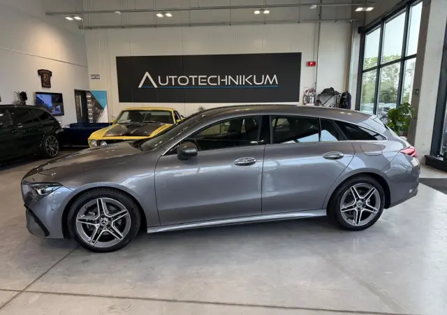 MERCEDES-BENZ CLA 180 7G-DCT Edition AMG Line