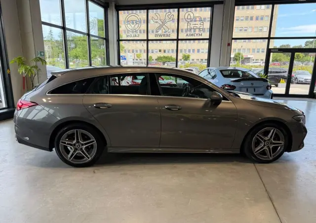MERCEDES-BENZ CLA 180 7G-DCT Edition AMG Line