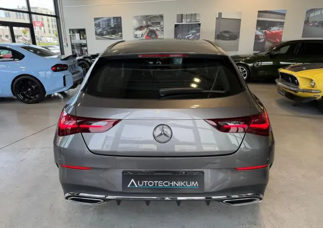 MERCEDES-BENZ CLA 180 7G-DCT Edition AMG Line
