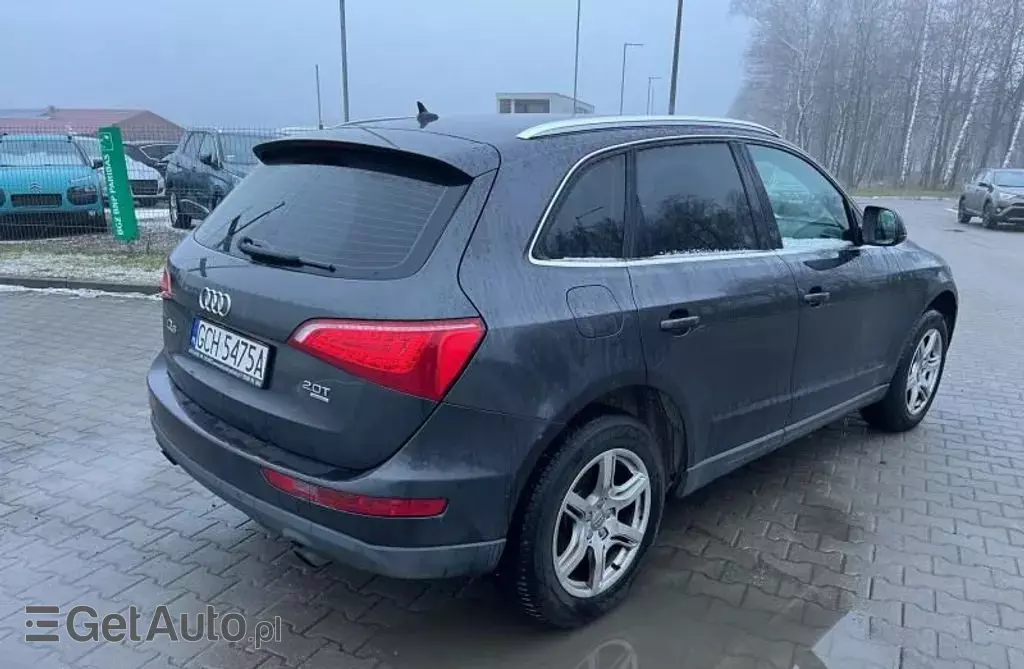 AUDI Q5 