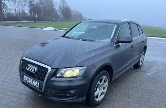 AUDI Q5 