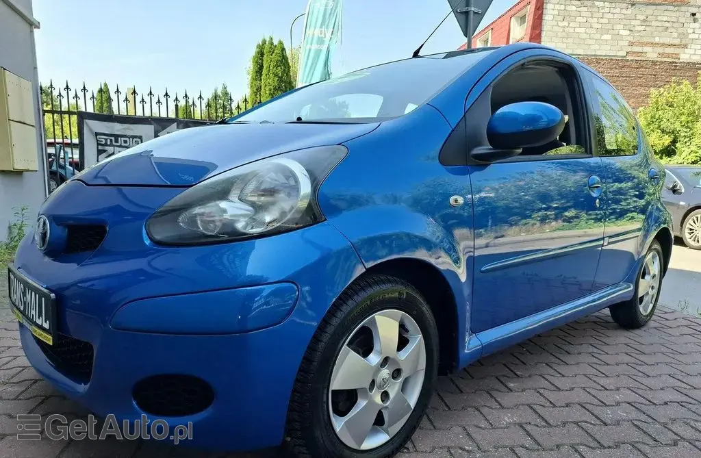 TOYOTA Aygo 