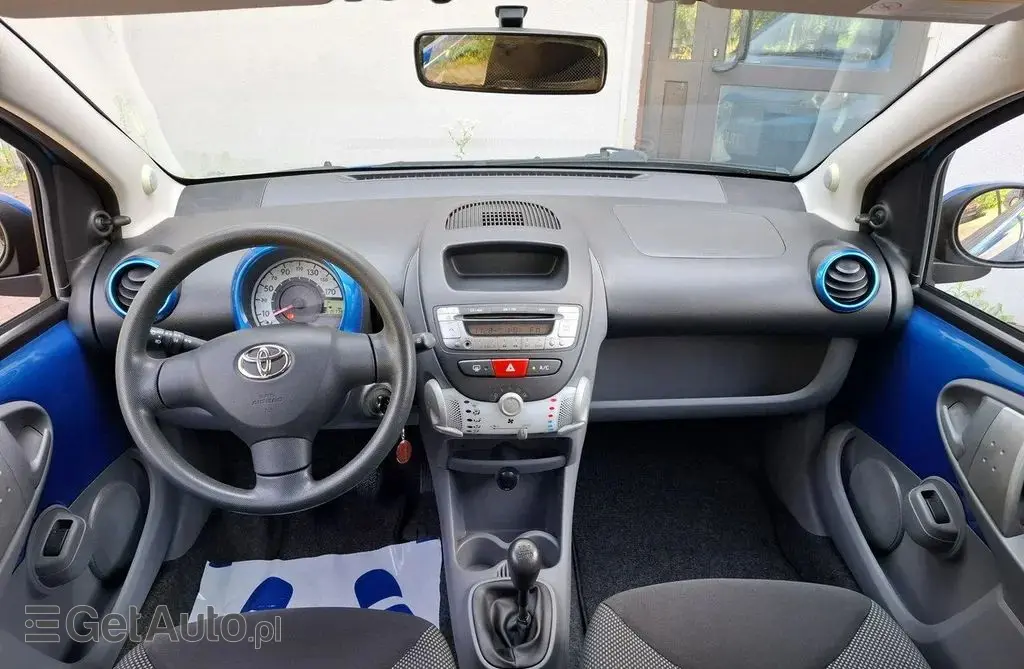 TOYOTA Aygo 