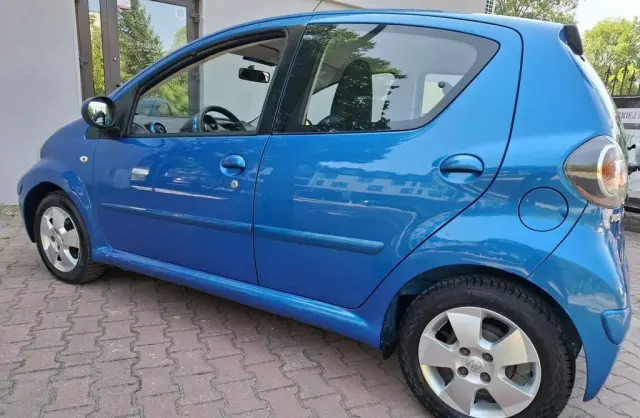 TOYOTA Aygo 