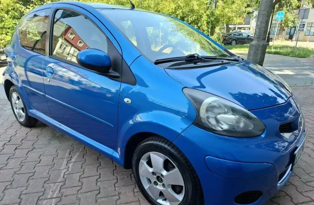 TOYOTA Aygo 