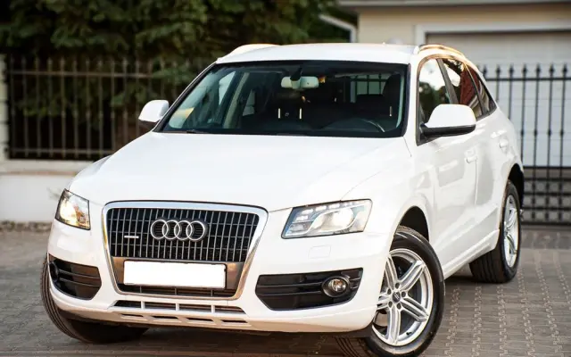 AUDI Q5 2.0 TDI Quattro S tronic