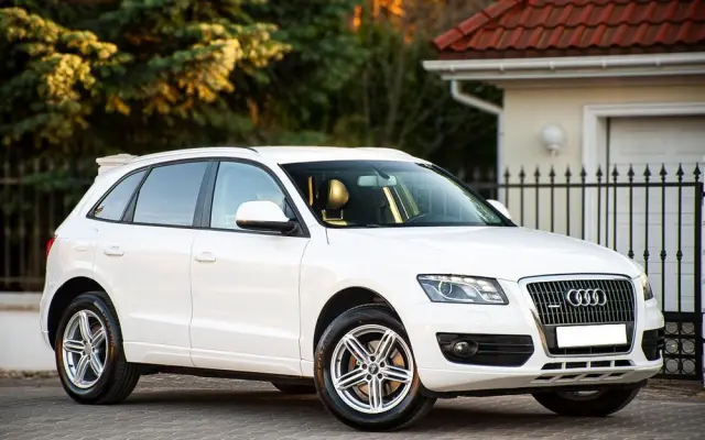 AUDI Q5 2.0 TDI Quattro S tronic