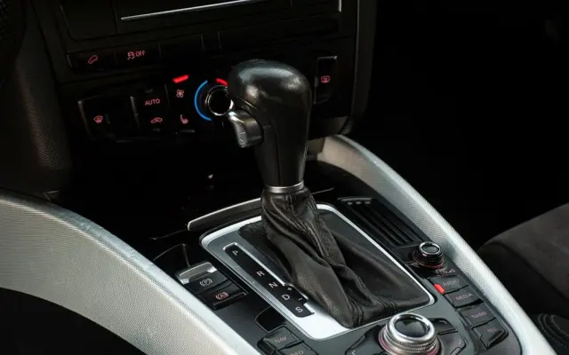 AUDI Q5 2.0 TDI Quattro S tronic