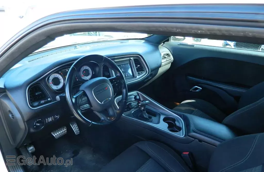 DODGE Challenger 