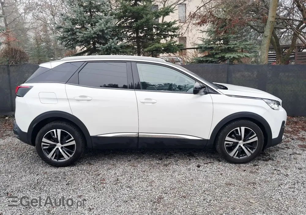 PEUGEOT 3008 PureTech 130 Stop & Start GPF EAT8 Allure Business-Paket