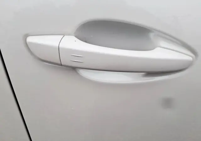 PEUGEOT 3008 PureTech 130 Stop & Start GPF EAT8 Allure Business-Paket