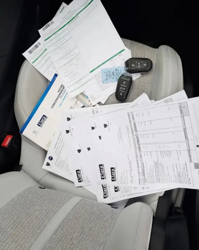 PEUGEOT 3008 PureTech 130 Stop & Start GPF EAT8 Allure Business-Paket