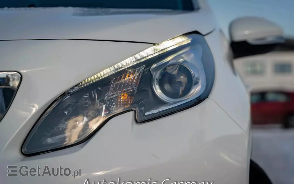 PEUGEOT 2008 1.2 Pure Tech GPF Active S&S EAT6