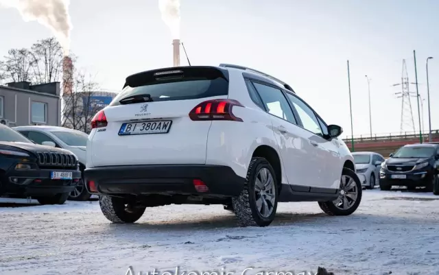 PEUGEOT 2008 1.2 Pure Tech GPF Active S&S EAT6