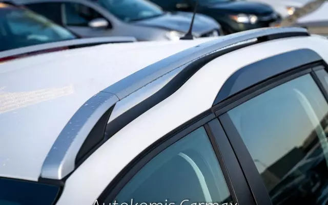 PEUGEOT 2008 1.2 Pure Tech GPF Active S&S EAT6