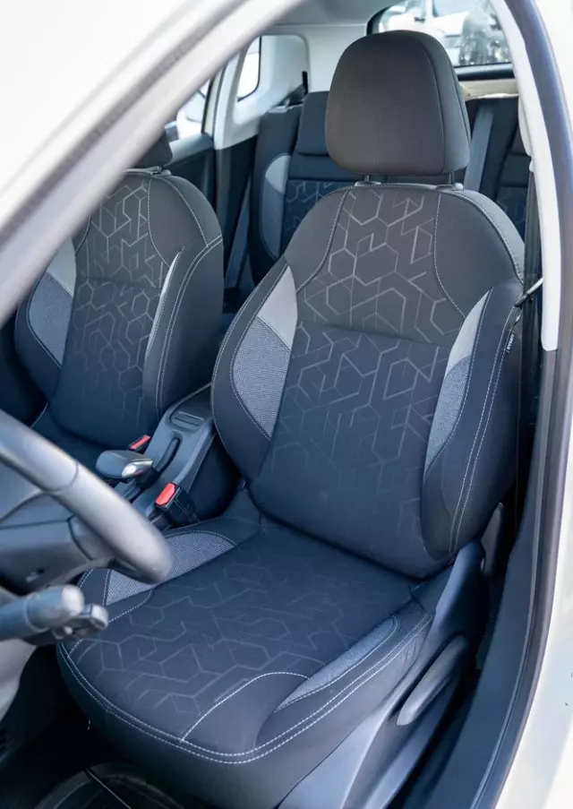 PEUGEOT 2008 1.2 Pure Tech GPF Active S&S EAT6