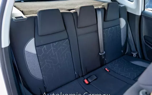 PEUGEOT 2008 1.2 Pure Tech GPF Active S&S EAT6