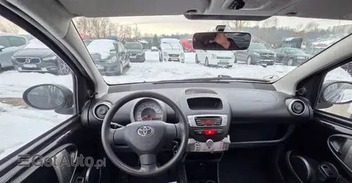 TOYOTA Aygo 