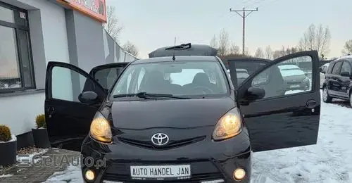 TOYOTA Aygo 