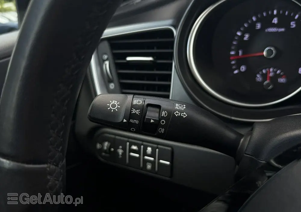 KIA XCeed 1.5 T-GDI M DCT