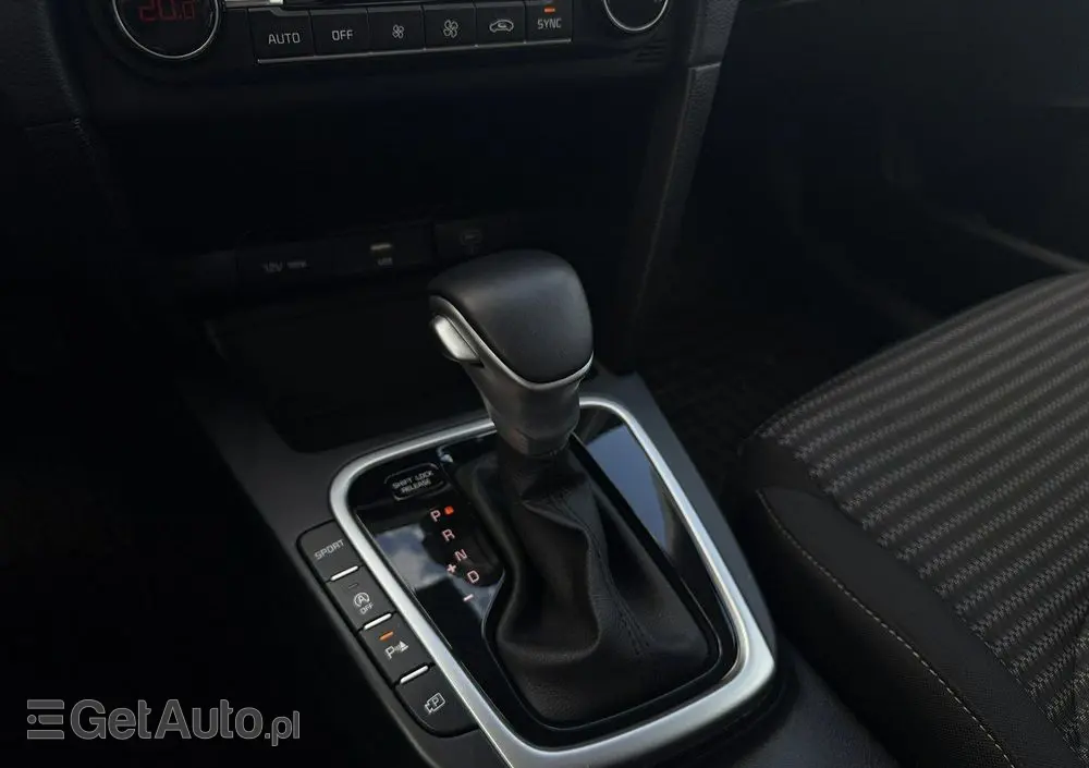 KIA XCeed 1.5 T-GDI M DCT