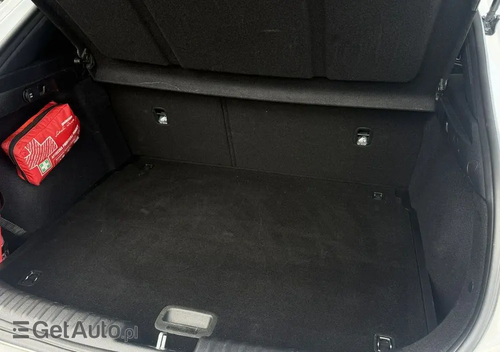 KIA XCeed 1.5 T-GDI M DCT