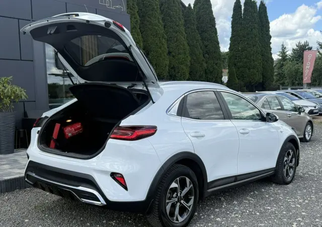 KIA XCeed 1.5 T-GDI M DCT