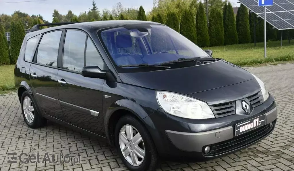 RENAULT Grand Scenic 