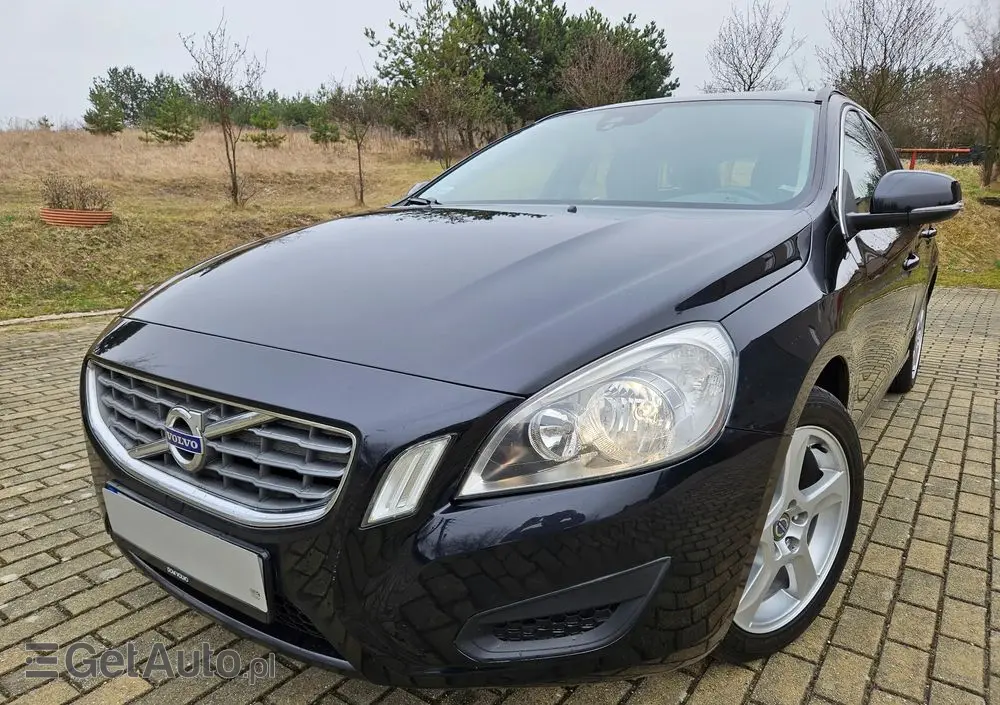 VOLVO V60 D2 Kinetic