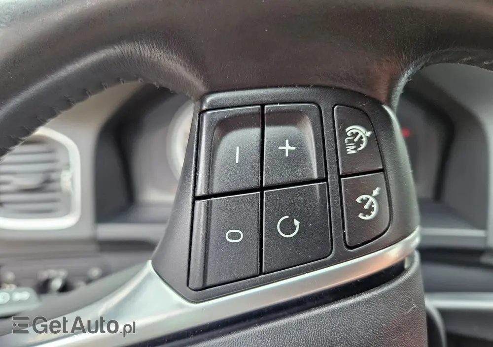 VOLVO V60 D2 Kinetic