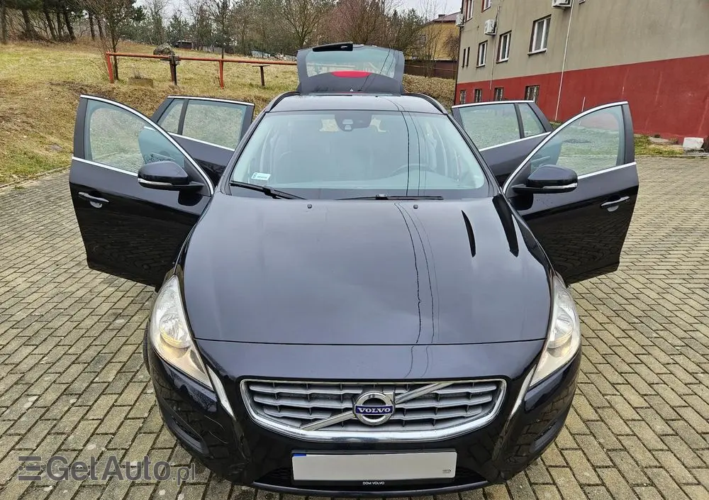 VOLVO V60 D2 Kinetic