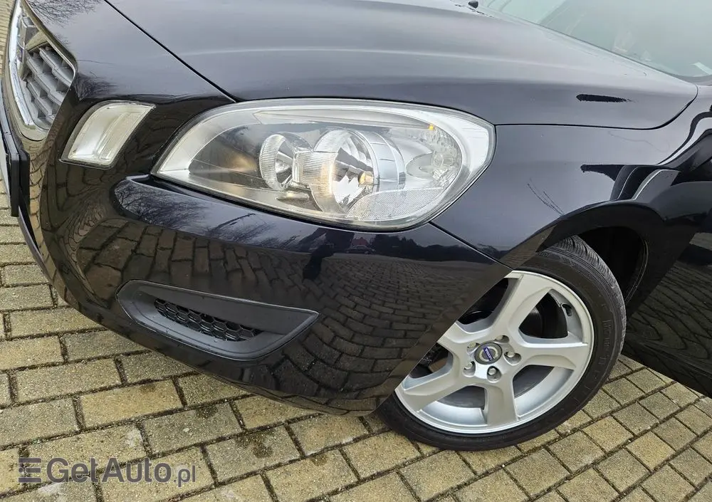 VOLVO V60 D2 Kinetic