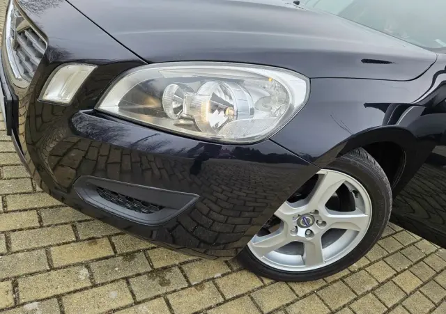 VOLVO V60 D2 Kinetic