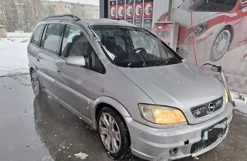 OPEL Zafira 