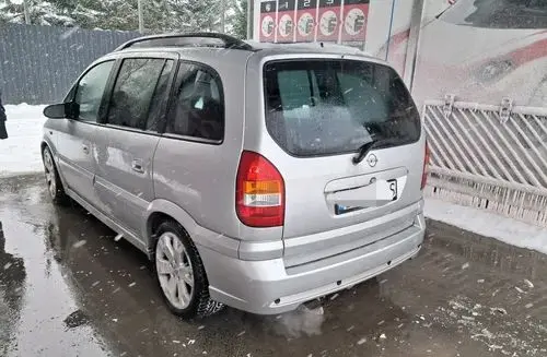OPEL Zafira 