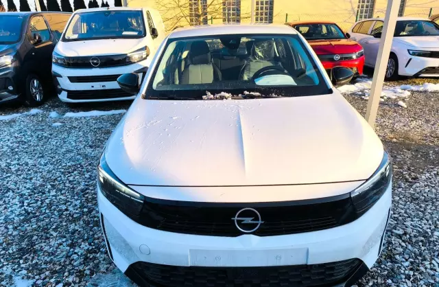 OPEL Corsa 1.2 Turbo (100 KM)