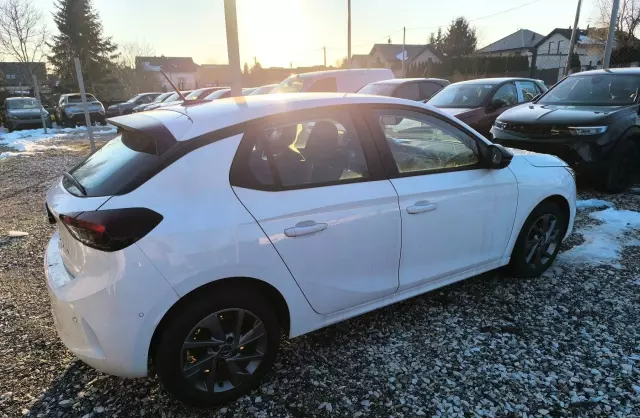 OPEL Corsa 1.2 Turbo (100 KM)