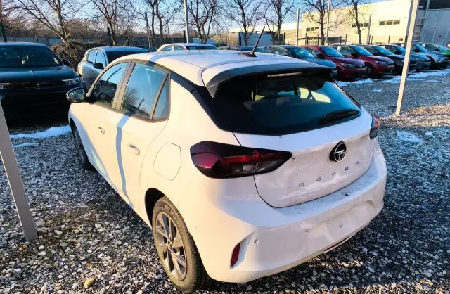 OPEL Corsa 1.2 Turbo (100 KM)
