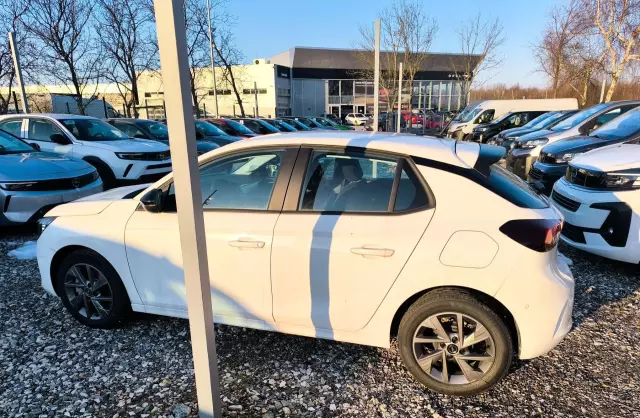 OPEL Corsa 1.2 Turbo (100 KM)