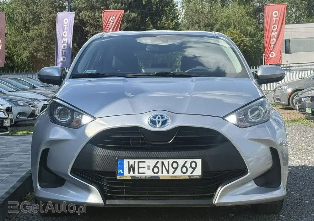 TOYOTA Yaris Hybrid 1.5 Active