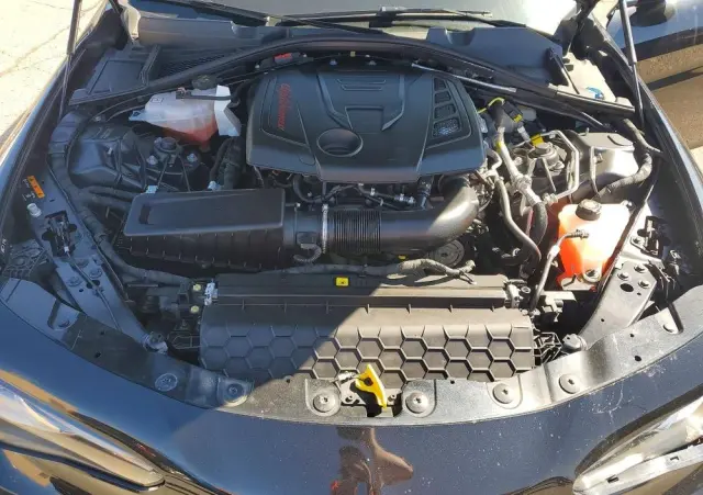 ALFA ROMEO Giulia 2.0 Turbo 16V AT8-Q4 Veloce Ti