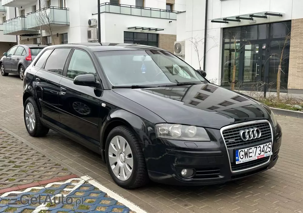 AUDI A3 2.0 TFSI quattro Sportback Ambition