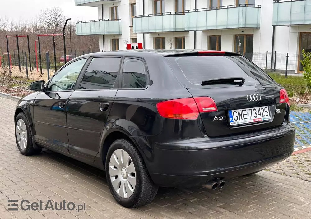 AUDI A3 2.0 TFSI quattro Sportback Ambition