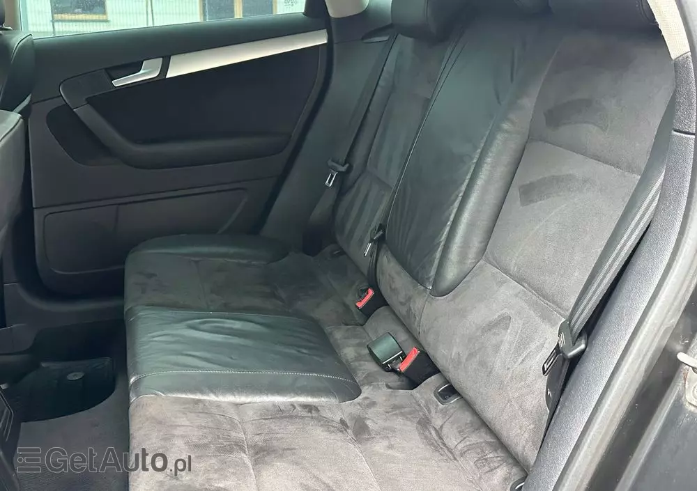 AUDI A3 2.0 TFSI quattro Sportback Ambition