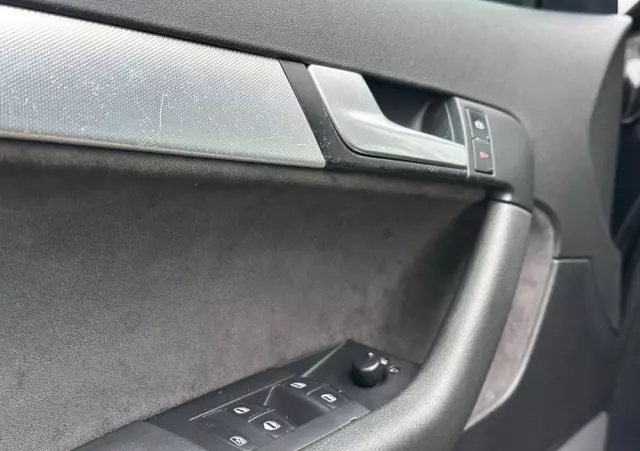 AUDI A3 2.0 TFSI quattro Sportback Ambition