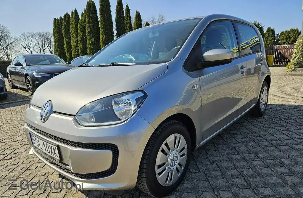 VOLKSWAGEN Up! 