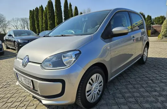 VOLKSWAGEN Up! 